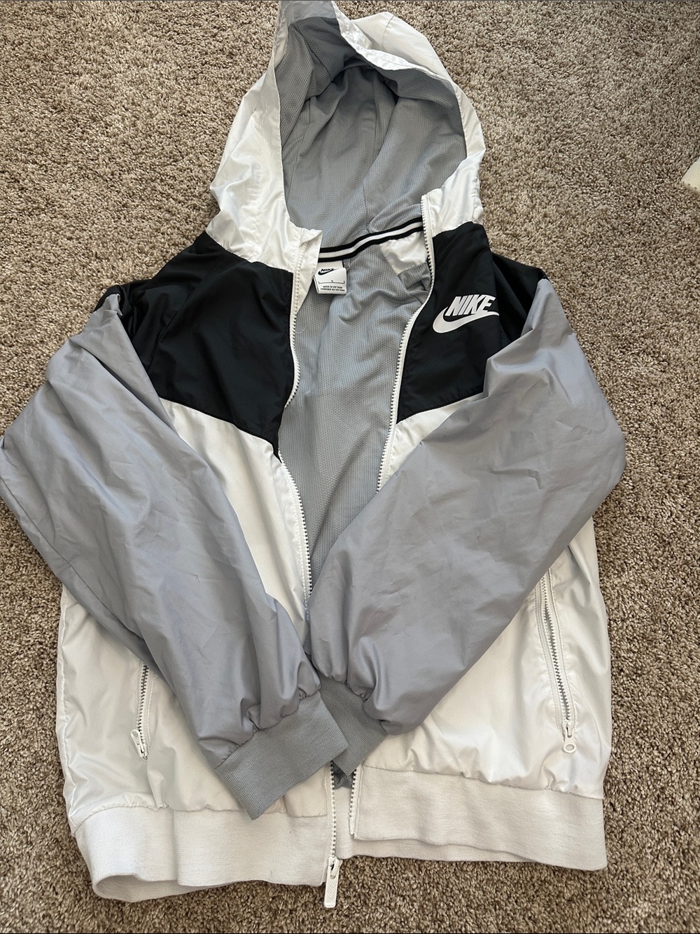 Nike Colorblock Hooded Windbreaker - White, Black & Light Gray